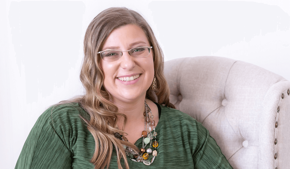 Chelsea B., security analyst and ethical hacker